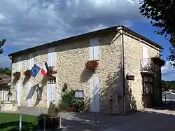 The town hall in Saint-Selve