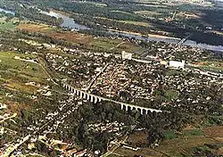 An aerial view of Saint-Satur