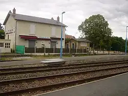 Saint-Germain-du-Puy railway station