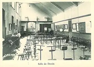 The drawing classroom.