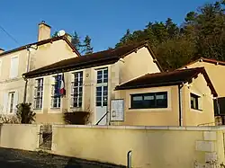 The town hall in Salon