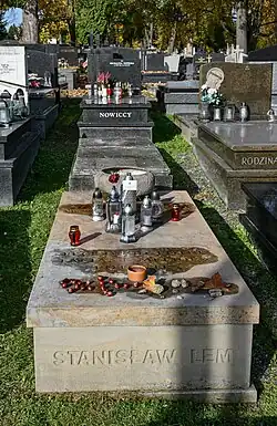 Stanisław Lem tomb