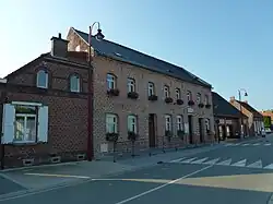 The town hall in Saméon