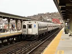 Shoreliner I entering Yonkers station.