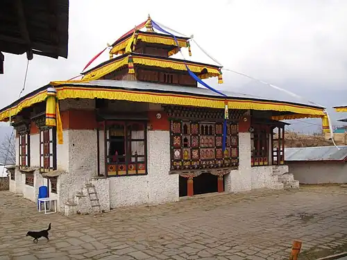 Samten Chöling Temple, Tsakaling