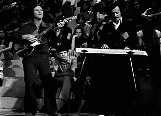 Santo & Johnny, guests of the television program "Tutto è pop", Turin, 1972