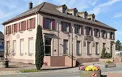 The town hall in Sausheim