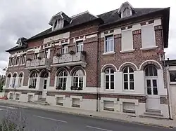 The town hall of Savy