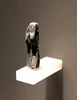 Copy of the woman statuette