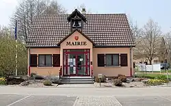 The town hall in Schwoben