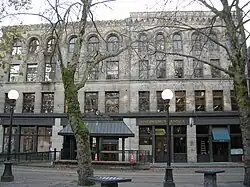 Prior location of the Visitor Center in the Union Trust Annex (at right)