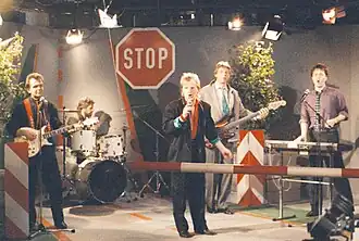 Secret Service performing in 1985