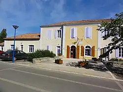 The town hall in Sepvret