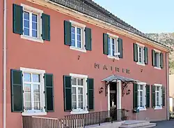 The town hall in Sewen