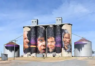 Silo art at Sheep Hills, 2018