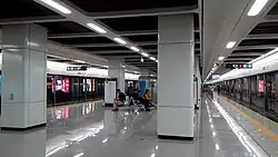 Line 11 Platforms