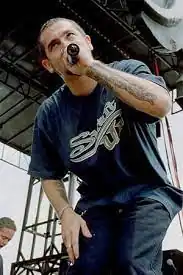 Lead singer Issac Ayala performing with Shuvel at Ozzfest in 2000.