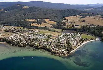 Snug aerial, c. 2006