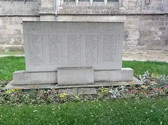 Memorial at the foot of the Saint-Léger church in Soissons.