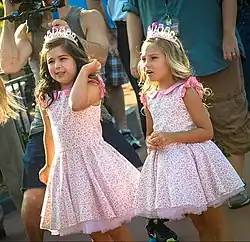 Sophia Grace (left) and Rosie (right) in 2013