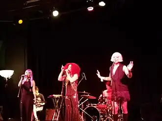SsingSsing performing at The Cedar Cultural Center in August 2017