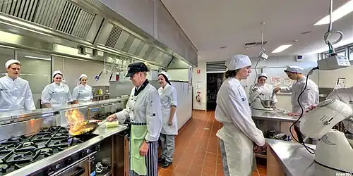 Commercial kitchen