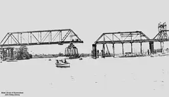 Daradgee railway bridge under construction, 1924