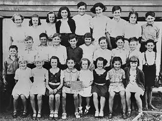 Students at Kidaman Creek State School, 1939