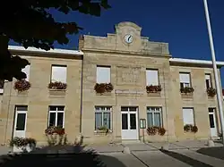 The town hall in Saint-Aubin-de-Blaye