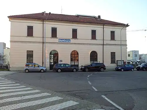 Side station parking.