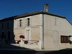 The town hall in Saint-Martin-de-Coux