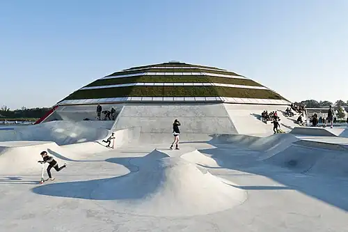 Street Dome