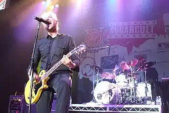 Sugarcult performing in 2007
