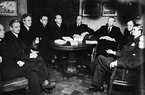 First members of Academy of Finland in April 1948, Virtanen to the left of glasses-wearing Onni Okkonen