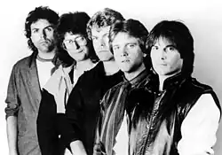 Survivor in 1984, Ellis in the middle