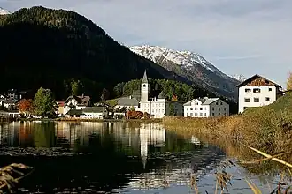 Lake Tarasp at dawn
