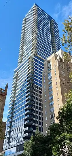 599 ft tall building in Philadelphia