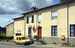 The town hall in They-sous-Montfort