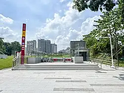 Entrance D