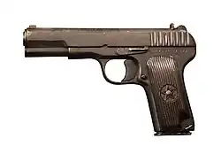 Tokarev_TT-33-IMG_6553-white
