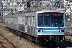 Tozai line 05 series