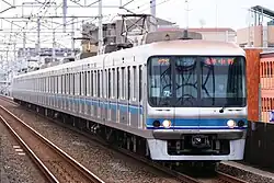 Tozai line 07 series