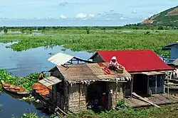 Image 64A fishing hut on the Tonle Sap (from Agriculture in Cambodia)