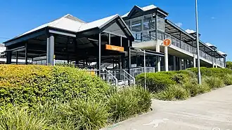 Entrance of Tuggerah railway station
