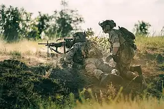 U.S. Army Ranger firing a Mk 48 Mod 2