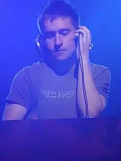 UCast performing his set at Crossfield 2009