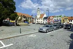 Masarykovo náměstí and the town hall