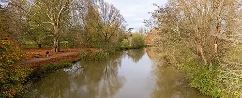 River Cherwell running through the park