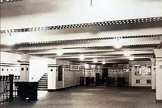 Uruguay station hall (1931)
