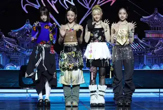VVUP in October 2025 L–R: Kim, Paan, Suyeon, and Jiyoon